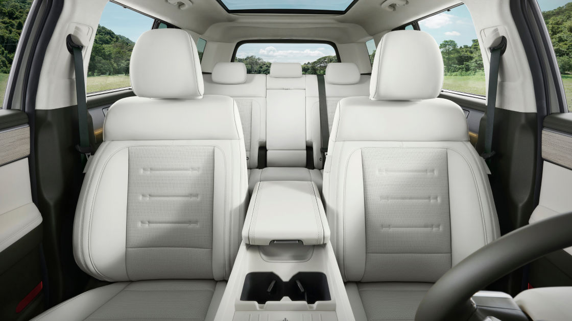 Особливості Hyundai SANTA FE 2024 | Буг Авто - фото 9